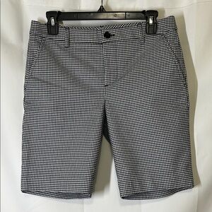 Lauren Ralph Lauren Women's Black and White Herringbone Bermuda Shorts in EUC.